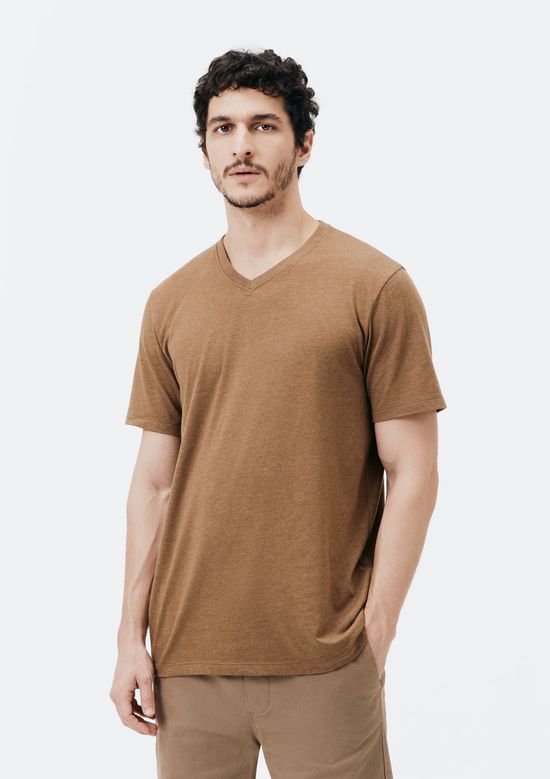 Foto do produto: Camiseta Básica Masculina Manga Curta Gola V World - Marrom