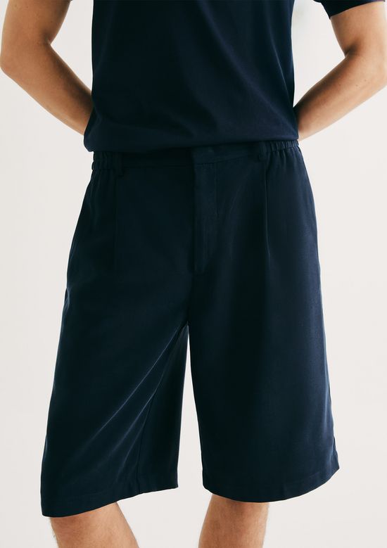 Foto do produto: Bermuda Masculina Reta Com Pregas - Azul