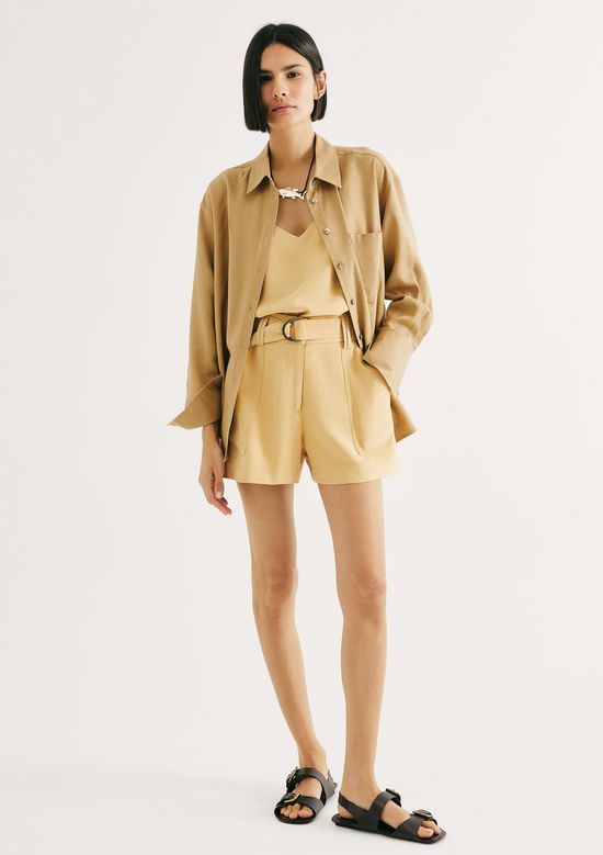 Foto do produto: Shorts Feminino Em Peach Touch Com Cinto - Bege