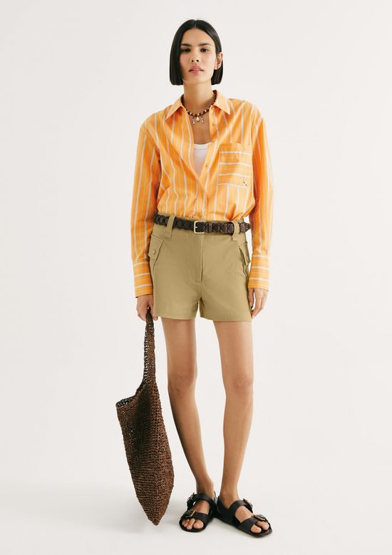 Foto do produto: Shorts Feminino Evasê Em Gabardine - Caqui