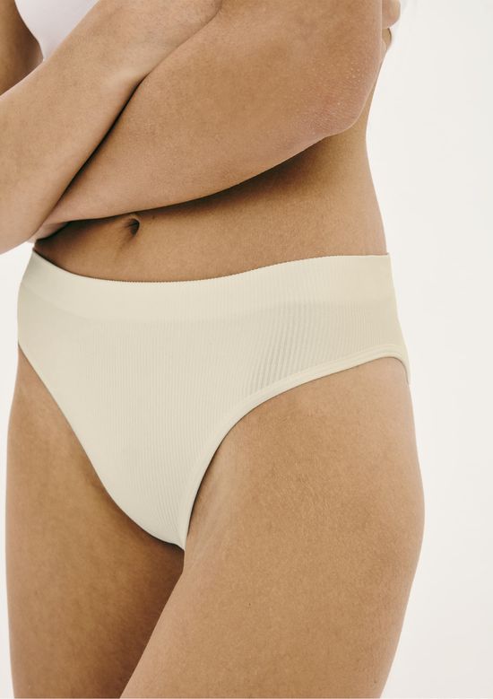 Foto do produto: Calcinha Biquini Canelada + Necessaire - Off white