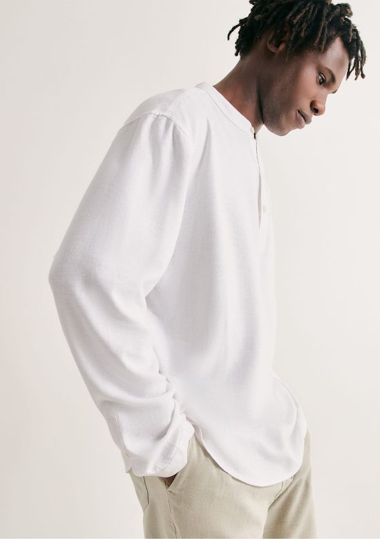 Foto do produto: Camisa Bata Masculina Em Viscolinho - Branco