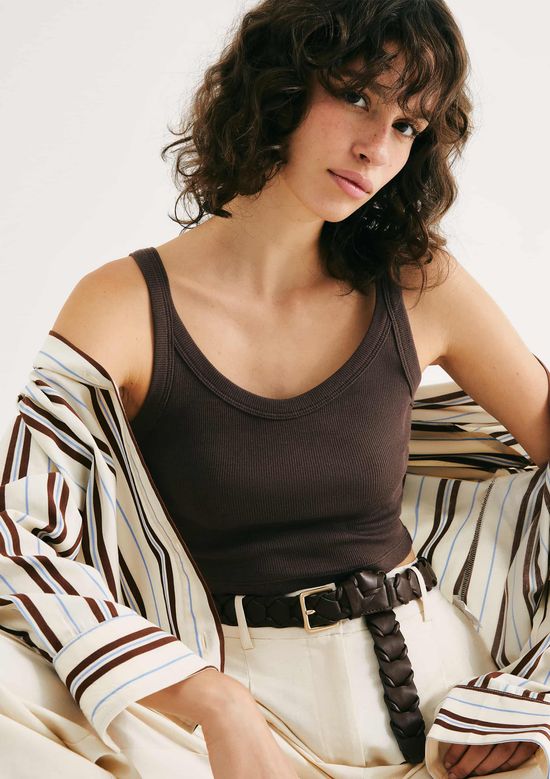 Foto do produto: Regata Básica Feminina Cropped Em Ribana Canelada - Marrom