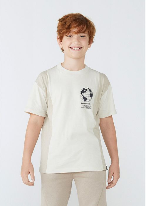 Camiseta Infantil Menino Oversized Com Estampa - Bege