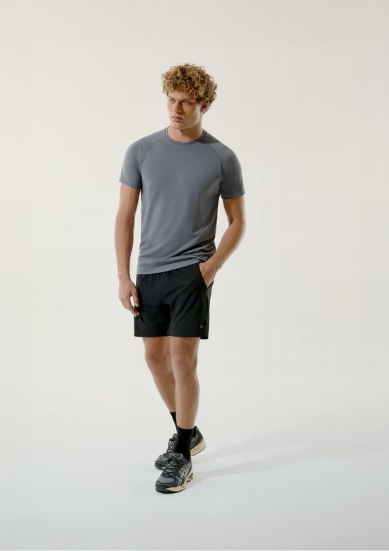 Foto do produto: Bermuda Esportiva Básica Masculina Easy Care - Preto