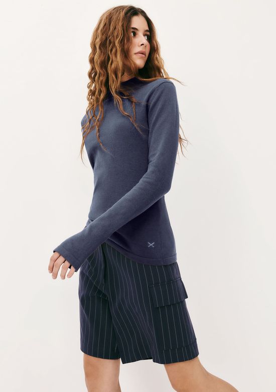 Foto do produto: Blusa Feminina Gola Alta Em Tricô - Azul