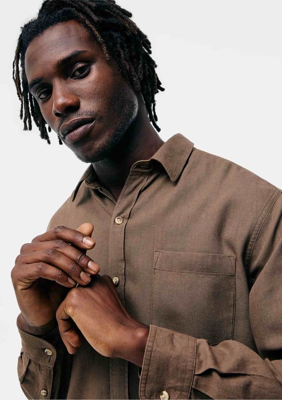 Foto do produto: Camisa Básica Masculina Manga Longa Slim Em Linho - Marrom