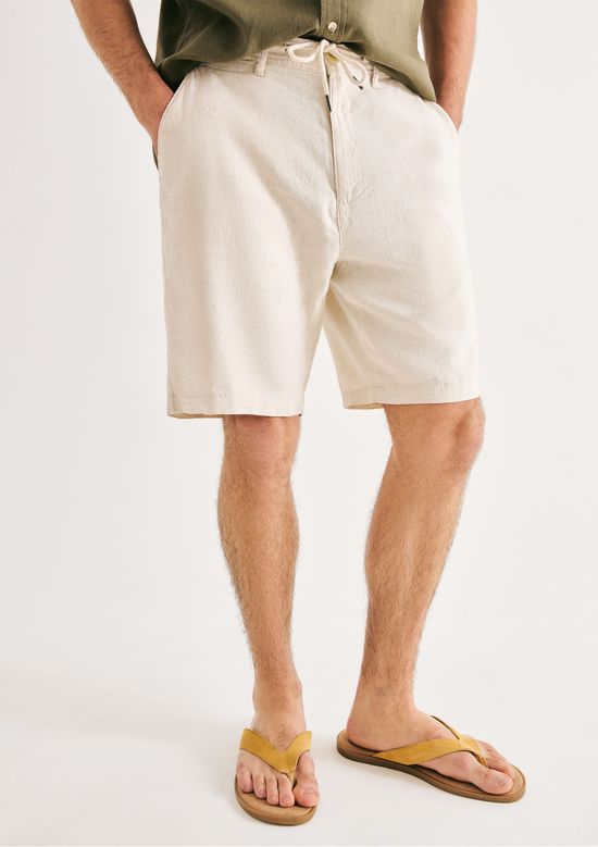 Foto do produto: Bermuda Básica Masculina Chino Em Linho - Bege