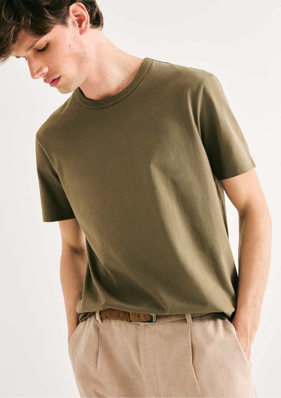 Foto do produto: Camiseta Básica Masculina Areia Em Algodão Peruano - Verde