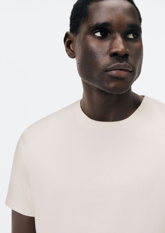 Foto do produto: Camiseta Básica Masculina Super Cotton Comfort - Off white