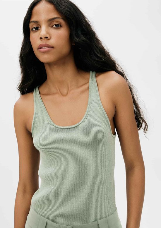 Foto do produto: Regata Feminina Slim Em Tricô Leve - Verde