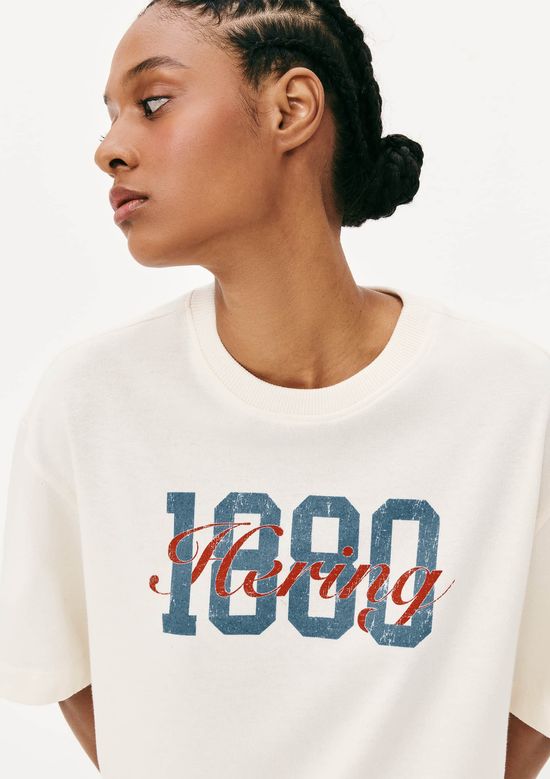 Foto do produto: Camiseta Feminina Oversized Estampada 1880 - Creme