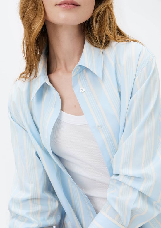 Foto do produto: Camisa Feminina Manga Longa Em Fio Tinto - Azul