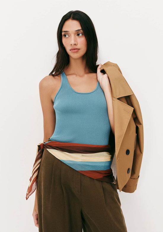 Foto do produto: Regata Feminina Slim Em Tricô Leve - Azul