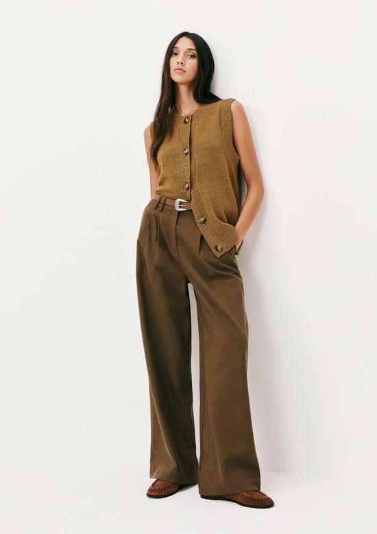 Foto do produto: Calça Feminina Cintura Alta Em Alfaiataria - Marrom