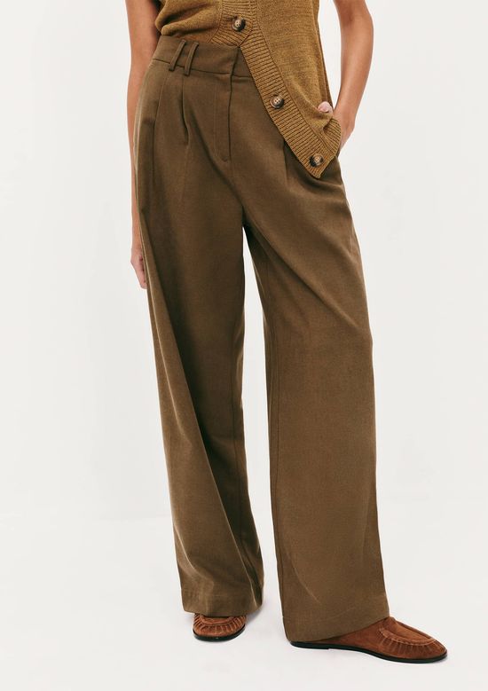 Foto do produto: Calça Feminina Cintura Alta Em Alfaiataria - Marrom