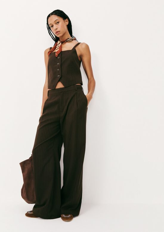 Foto do produto: Colete Feminino Listrado Em Alfaiataria - Marrom