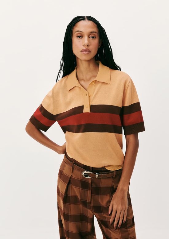 Foto do produto: Blusa Polo Feminina Listrada Em Tricô - Bege