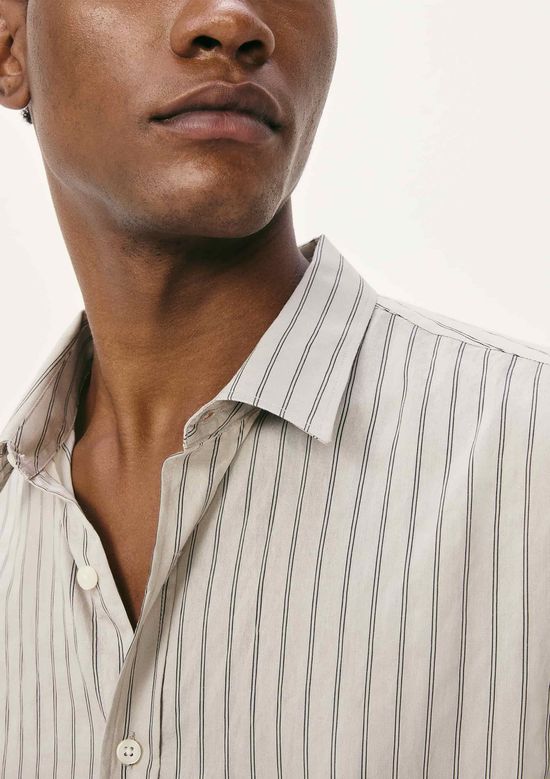 Foto do produto: Camisa Masculina Fio Tinto Listrado - Off white
