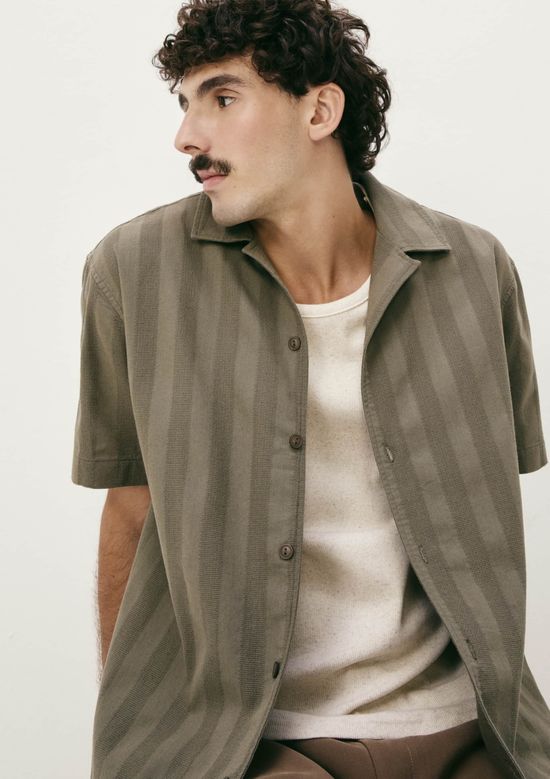 Foto do produto: Camisa Masculina Relaxed Em Algodão - Verde