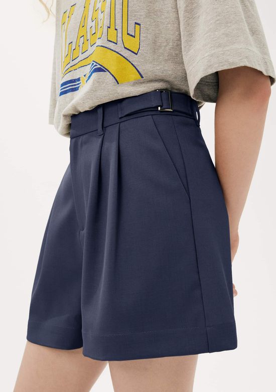 Foto do produto: Shorts Feminino Em Alfaiataria - Azul