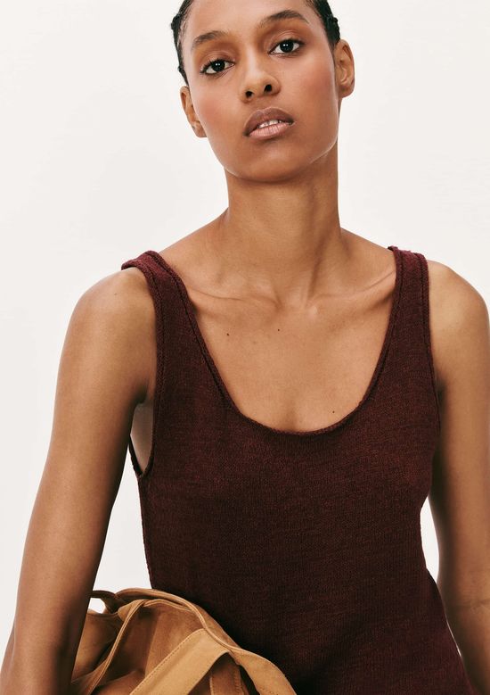 Foto do produto: Regata Feminina Decote U Em Tricô - Marrom