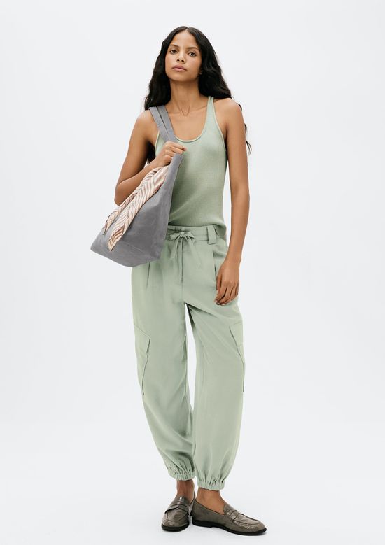 Foto do produto: Calça Feminina Jogger Em Peach Touch - Verde