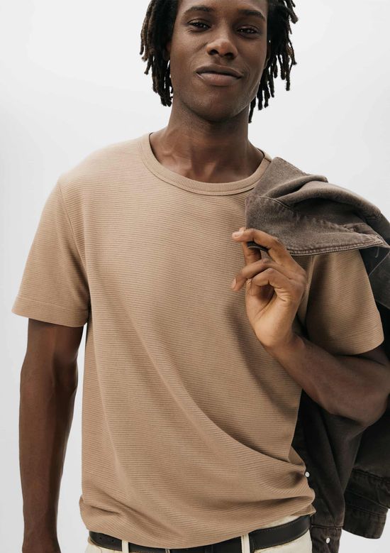 Foto do produto: Camiseta Masculina Comfort Texturizada - Bege