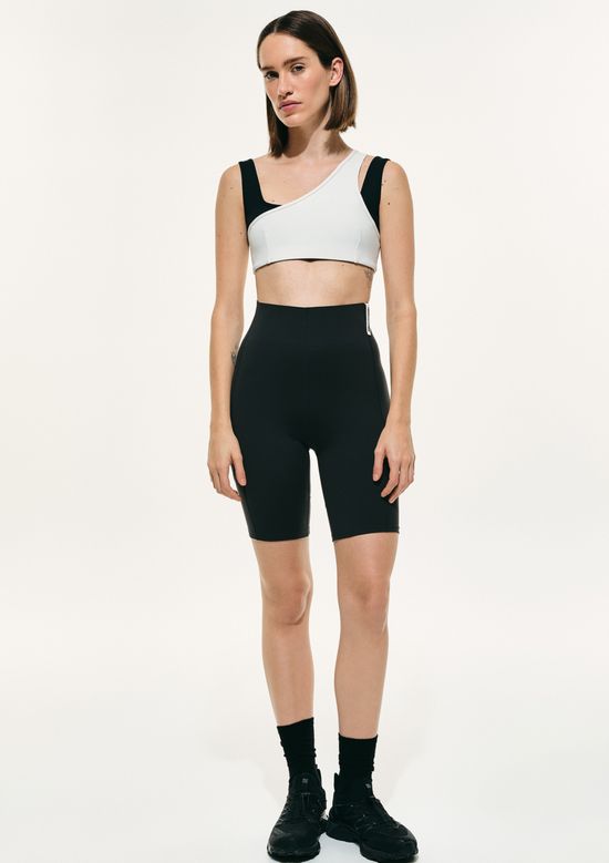 Foto do produto: Bermuda Biker Alta Compressão Hering Sports + FRNC - Preto