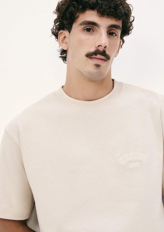 Foto do produto: Camiseta Unissex Relaxed Manga Curta Com Bordado - Bege