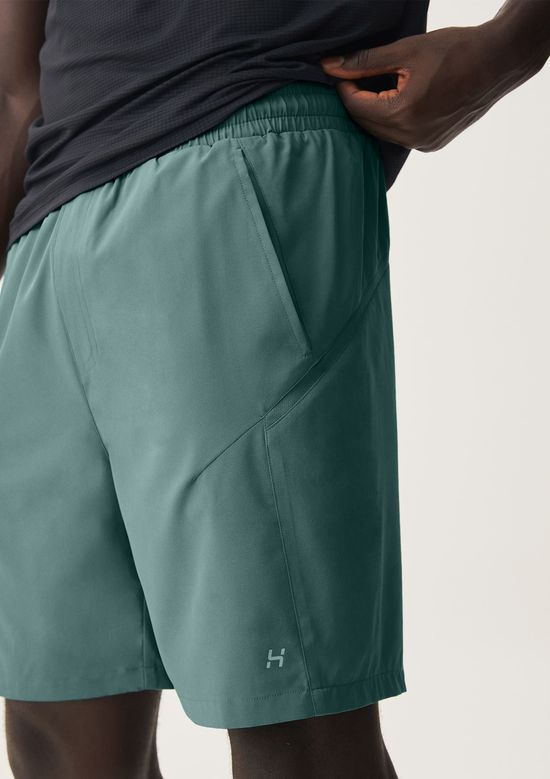 Foto do produto: Bermuda Esportiva Masculina Com Recorte - Verde