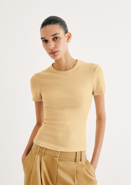 Foto do produto: Blusa Feminina Manga Curta Slim Em Ribana - Amarelo