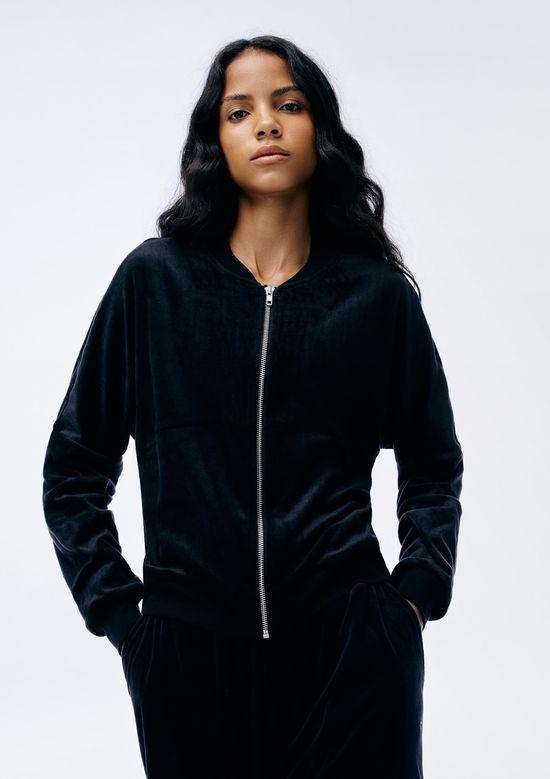 Foto do produto: Jaqueta Feminina Em Plush - Preto