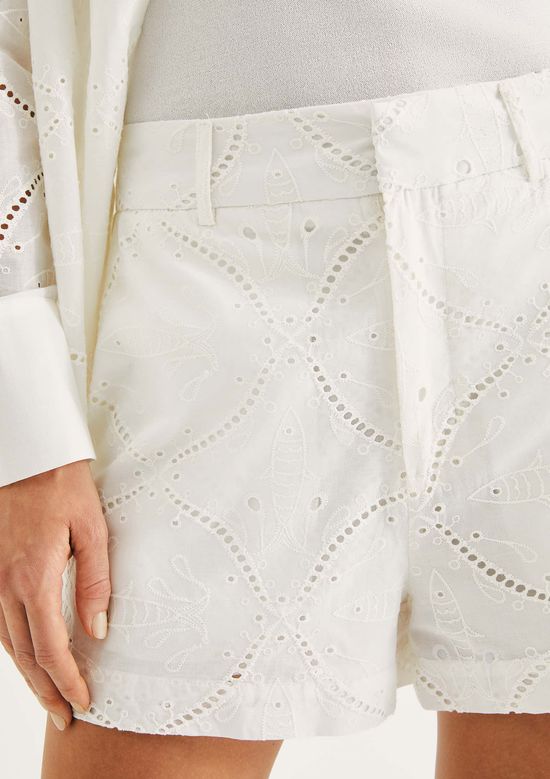 Foto do produto: Shorts Feminino Cintura Média Em Laise - Off white