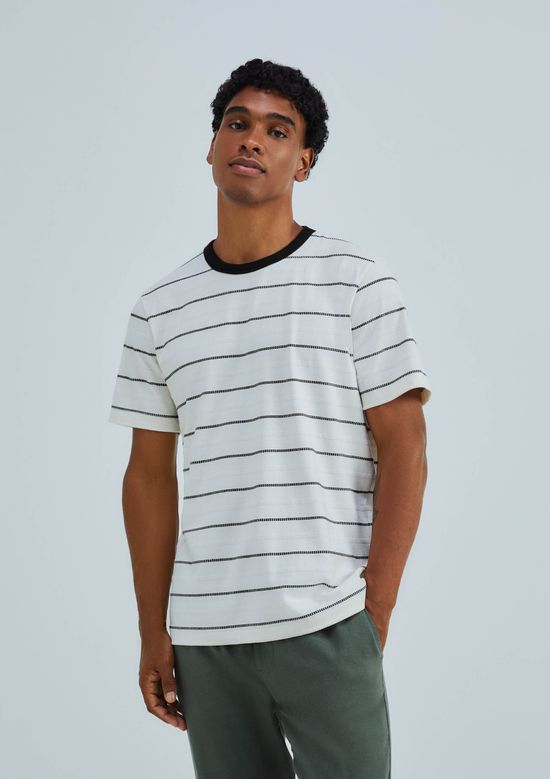 Foto do produto: Camiseta Masculina Manga Curta Fio Tinto Listrada - Off white
