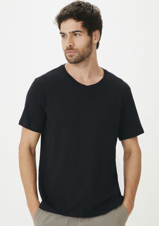 Foto do produto: Kit Com 3 Camisetas Masculinas Básicas Slim Gola V - Preto