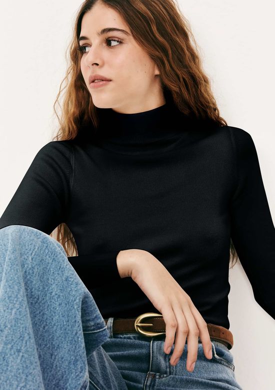 Foto do produto: Blusa Feminina Manga Longa Em Tricô Canelado - Preto