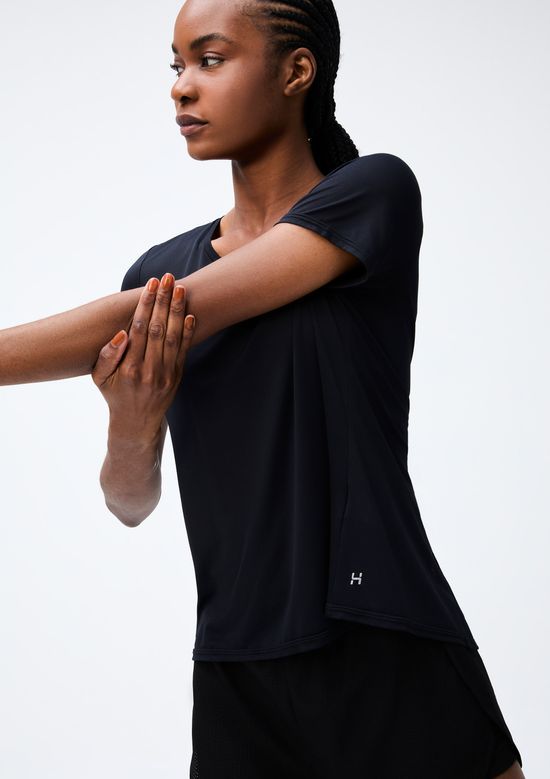 Foto do produto: Camiseta Esportiva Feminina Básica Easy Care - Preto