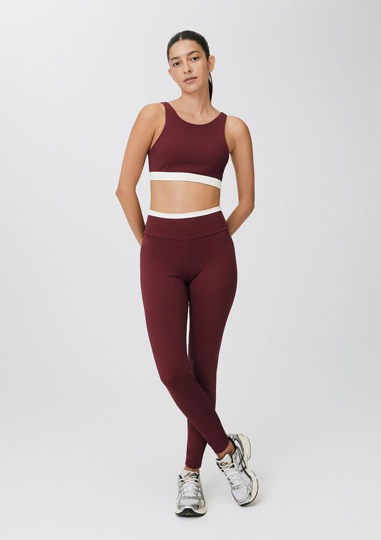Foto do produto: Calça Legging Esportiva Feminina Cintura Alta Com Fio Lycra® - Vinho