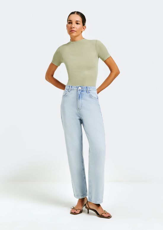 Foto do produto: Calça Jeans Feminina Reta Cintura Alta Básicos do Brasil - Azul