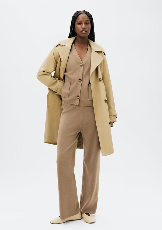 Foto do produto: Calça Feminina Reta Cintura Alta Em Tricô - Bege