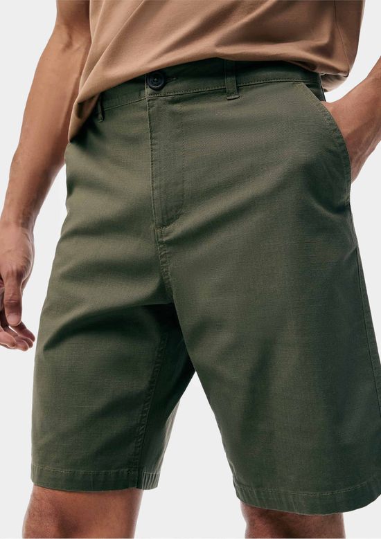 Foto do produto: Bermuda Masculina Reta Em Sarja - Verde