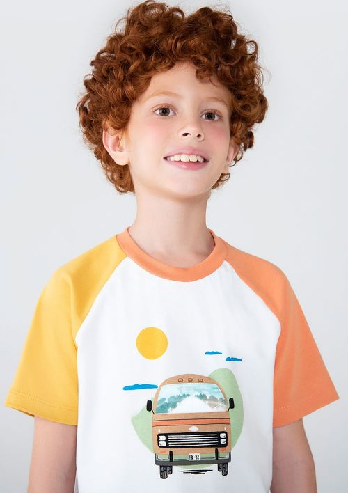 Camiseta Infantil Menino Manga Curta Com Estampa E Aplique - Off White