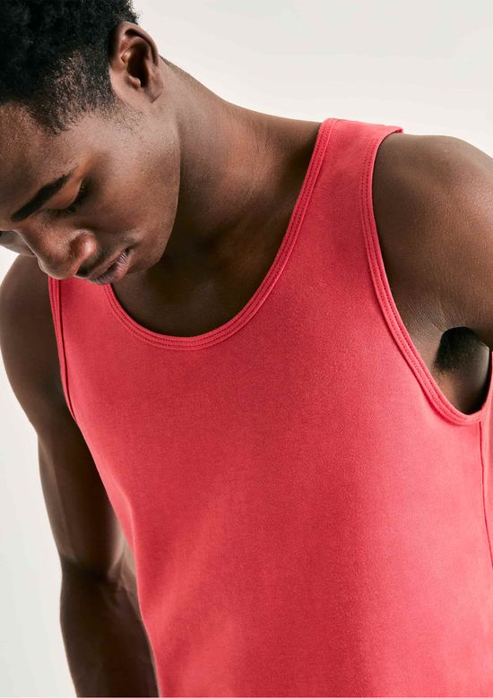 Foto do produto: Regata Básica Masculina Slim - Vermelho