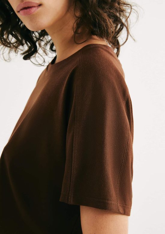 Foto do produto: Blusa Feminina Regular Em Viscose - Marrom