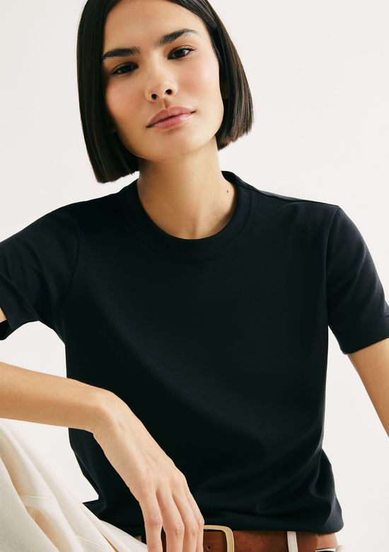 Foto do produto: Camiseta Feminina Slim Em Algodão - Preto