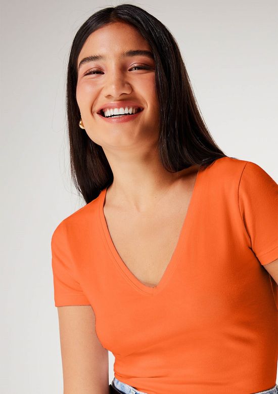 Foto do produto: Blusa Básica Feminina Decote V Com Elastano - Laranja