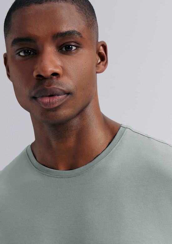 Foto do produto: Camiseta Básica Masculina Manga Curta Pima - Verde