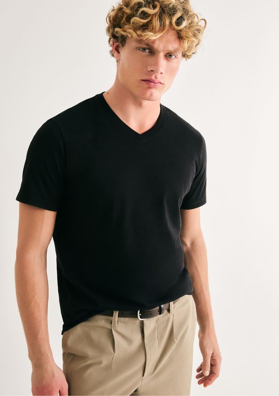Foto do produto: Camiseta Básica Masculina Manga Curta Gola V World - Preto