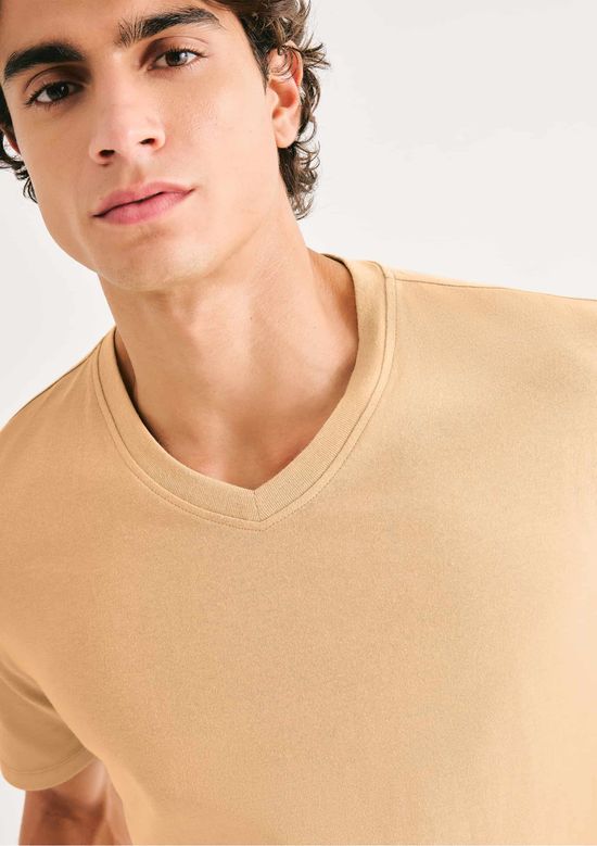 Foto do produto: Camiseta Básica Masculina Manga Curta Gola V World - Amarelo